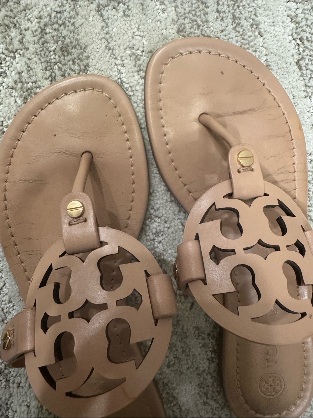 Tory Burch Tan Leather Logo Sandals - Picture 4 of 7